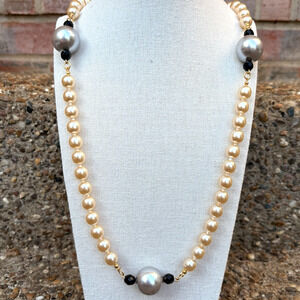 VTG‎ Joan Rivers Knotted Faux Pearl Strand Necklace w/ Grey & Black Accents 31"